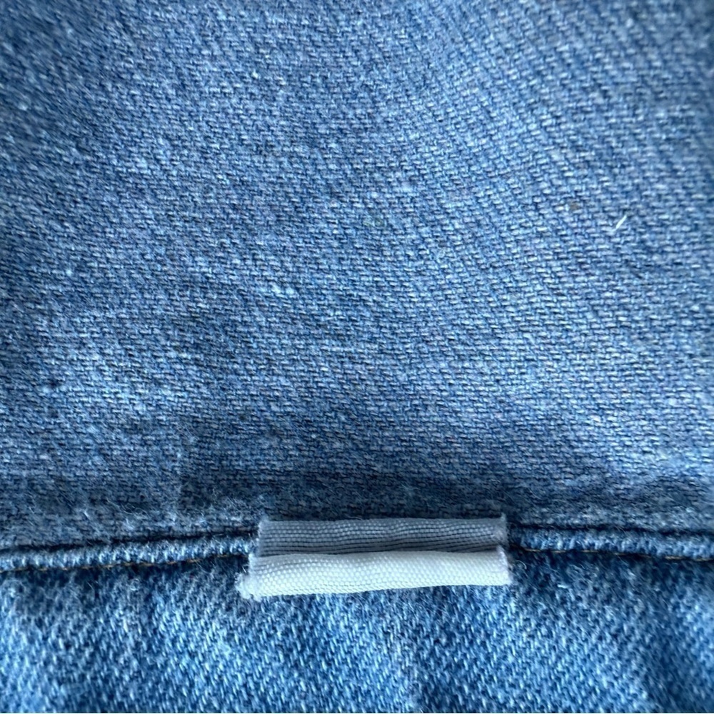 Source Unknown Distressd Blue Jean Jacket Size S or M Streetwear - Picture 8 of 12